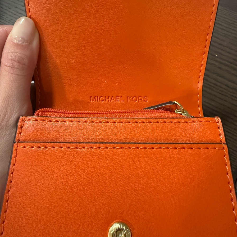 Michael Kors Bright Orange Leather Card Holder - Picture 5 of 7